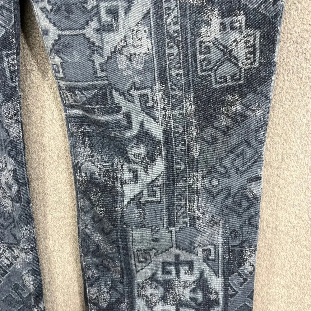 Lauren Ralph Lauren Straight Pants Women 12 Blue Southwestern Tribal Print Denim